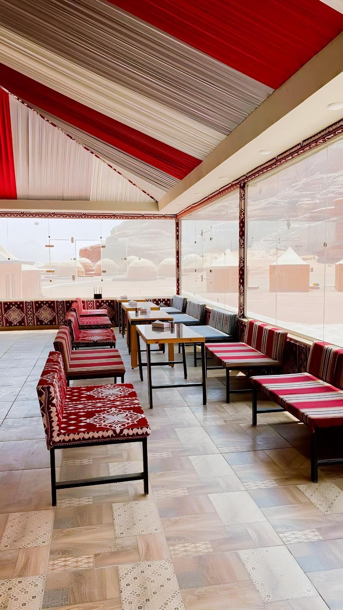 Rum Luxury Camp Wadi Rum Exterior foto